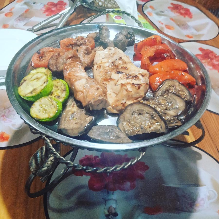 Stara Khata карпати 3* ששורי