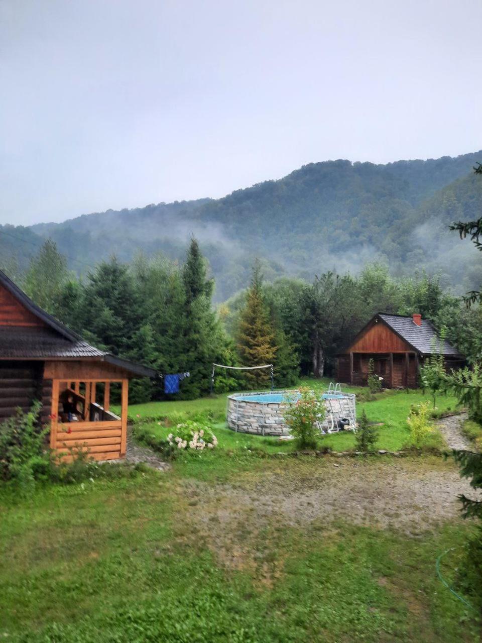 Stara Khata карпати 3*