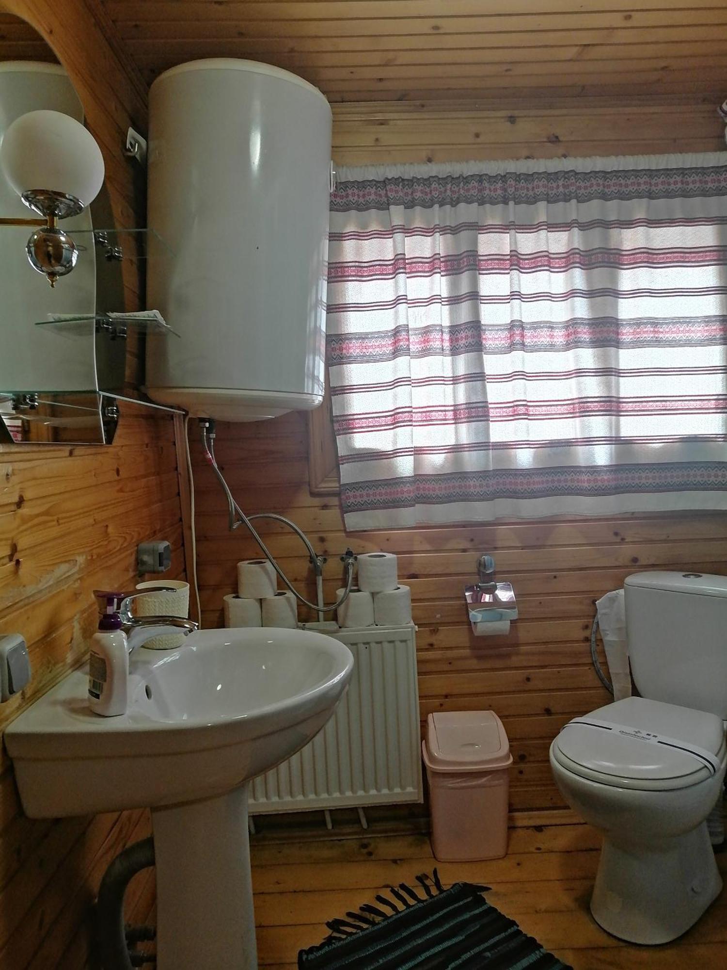 Stara Khata карпати בית הארחה 3*