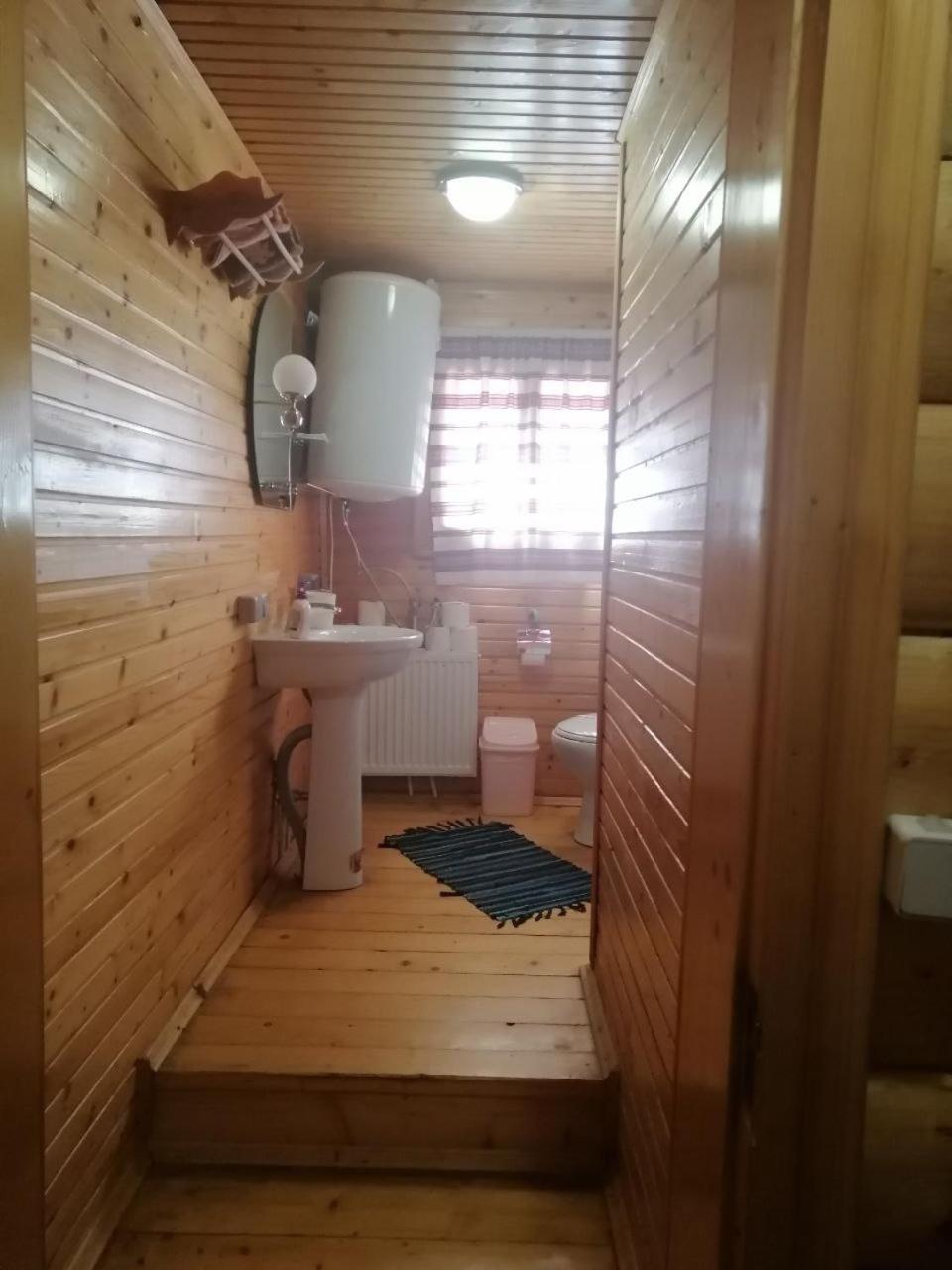 בית הארחה Stara Khata карпати 3*